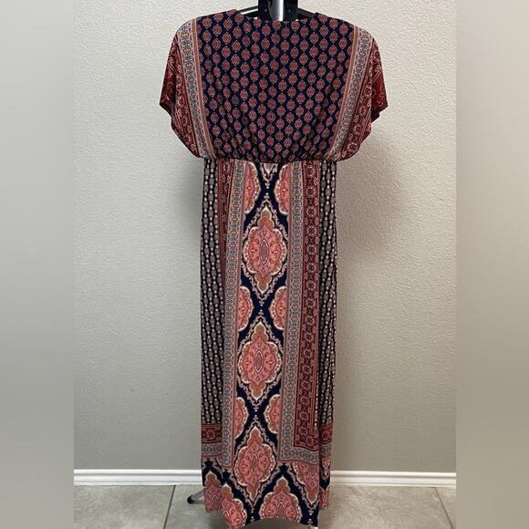 Maggy London Multi Patterned Maxi Dress Size 6 - Picture 2 of 5